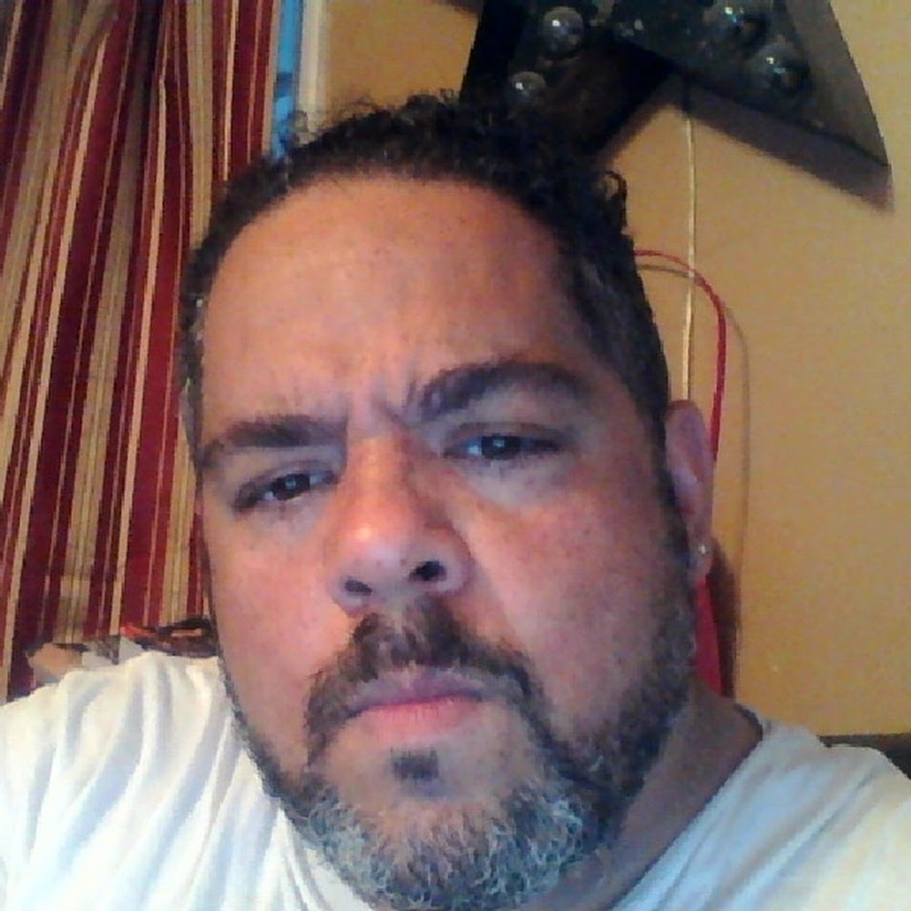 Meet your Posher, Louis